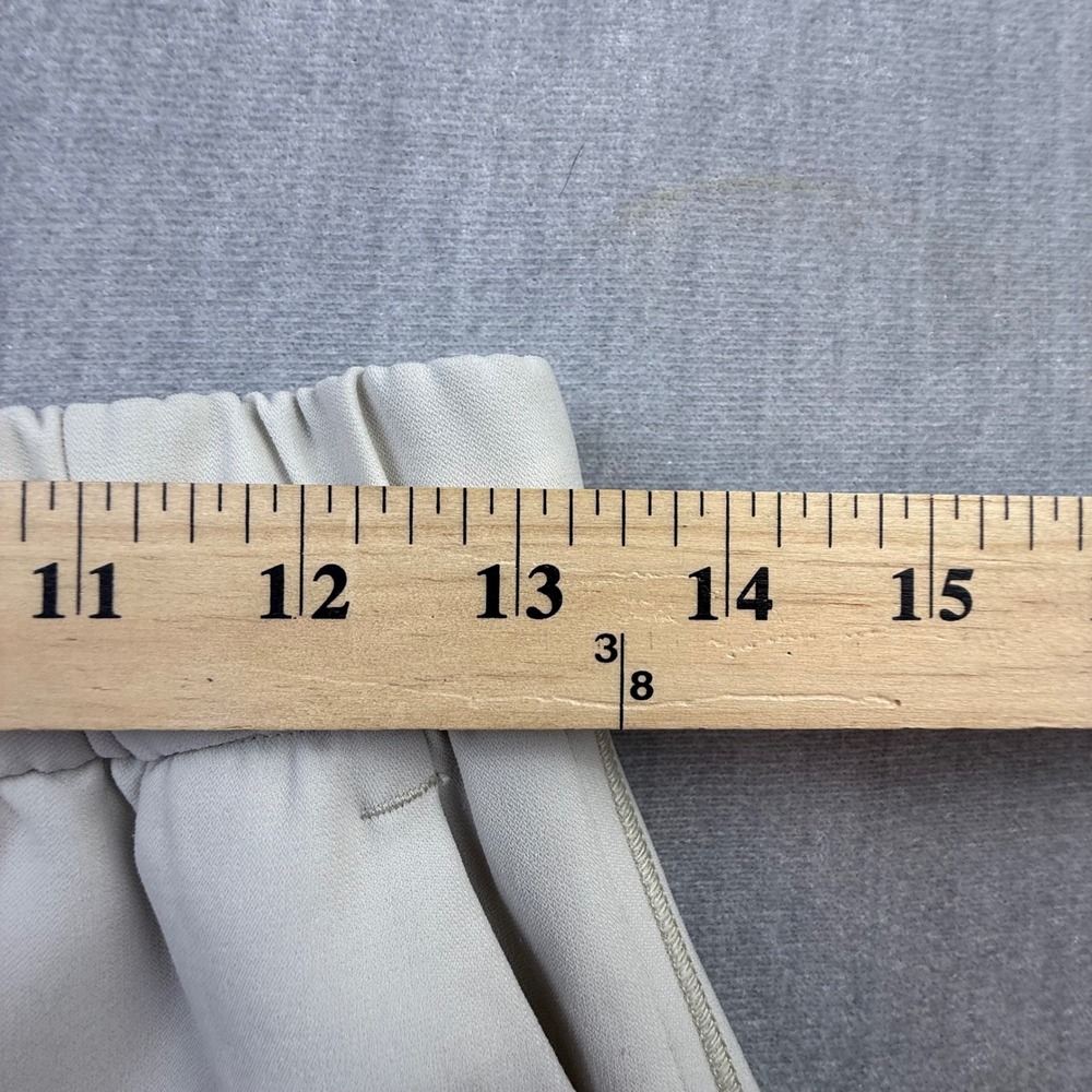 Lululemon‎ Beige Drawstring Elastic Waist Athletic Skirt Size 6 Pocketed Active - Picture 2 of 6
